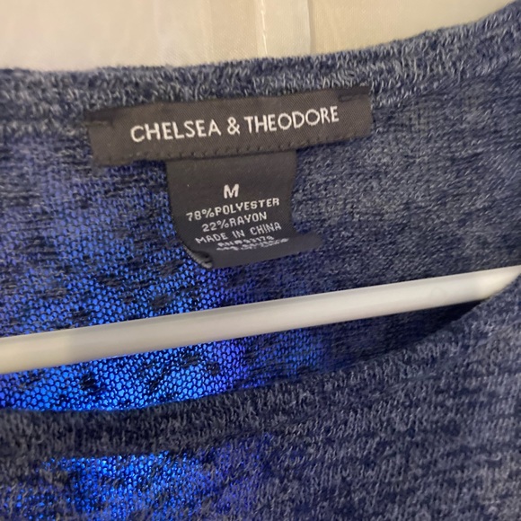 Baggy blue zip detail top - Picture 2 of 3